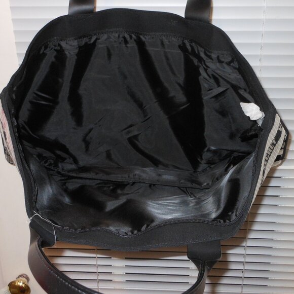 new Victoria Secret  tote bag - Picture 4 of 5